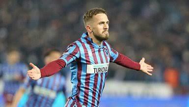 Şampiyonluğa yaklaşmakta olan Trabzonsporun kadrosunda en beğendiğiniz oyuncu hangisidir?