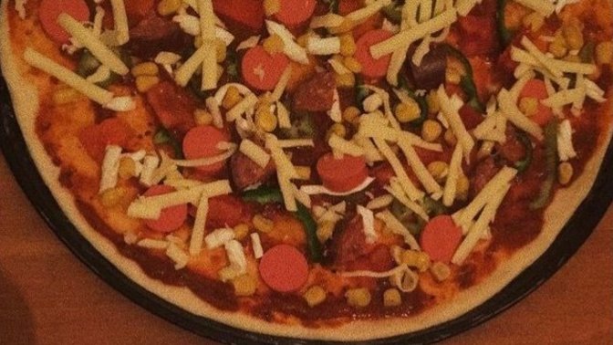 Ekonomi 101: evde pizza yaptım! Sizce dışardan söylemek mi yoksa evde yapmak mı daha mantıklı?