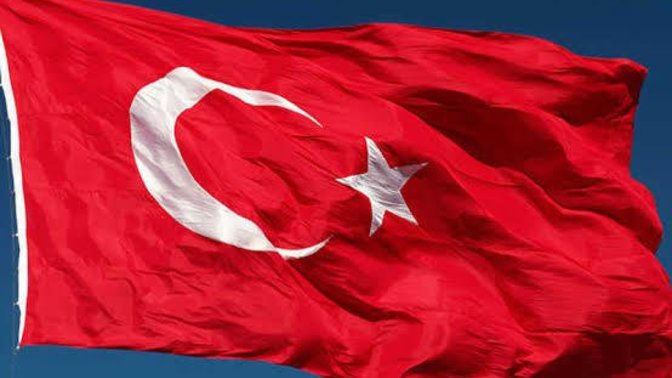 Hiç ülkenizi başka ülkelerle kıyasladınız mı?