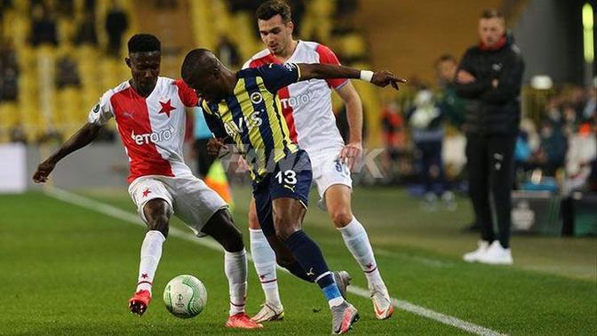 Fenerbahçe 2 - 3 Slavia Prag: Sarı-lacivertliler Avrupa'nın vasat takımlarından Slavia Prag'a mağlup oldu! Maçı nasıl buldunuz?