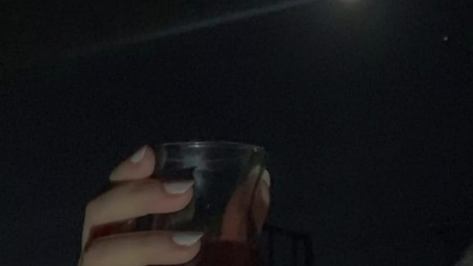 Çay sever misiniz ya da  ne seviyorsunuz siz hıı?