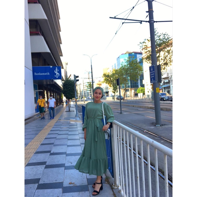 Sizce modellik için başvuru yapsam alırlar mı, fotodakiler benim?