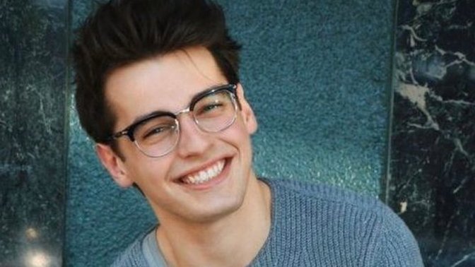 Saf, temiz, eline kız eli değmemiş, tatli masum erkekler kaldı mı 🥺🥺?