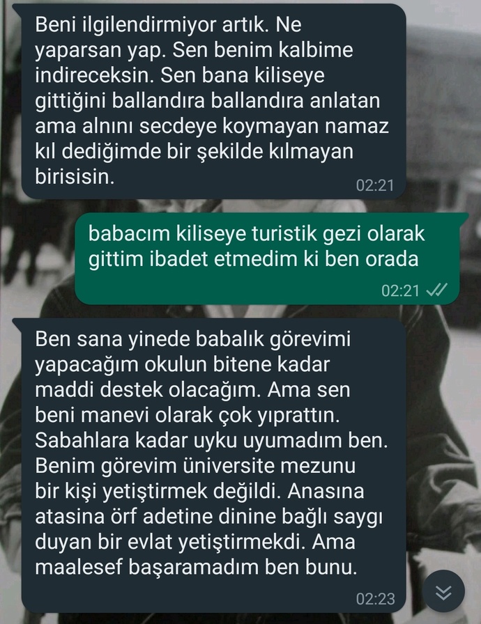 Muhafazakar babamla hiç anlaşamıyoruz, hayatı bana zindan ediyor. Ne yapacağım ya?