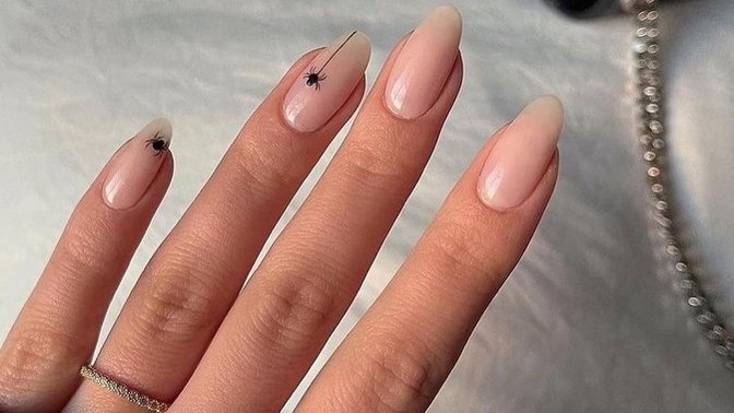 Ellerine özel göstermeyen kadın bakımsız mıdır?