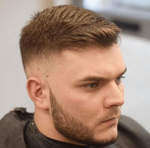 Yuvarlak yüzlü erkekte bu saç modeli nasıl durur?