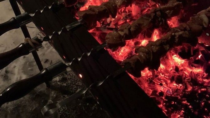 Gece mangal keyfi olur mu?