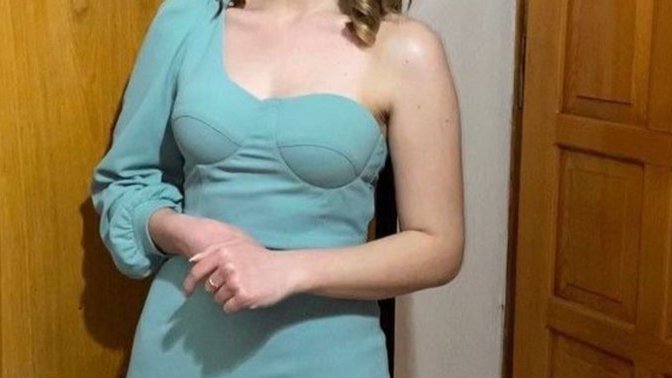 Sözümde bu elbiseyi giyeceğim. Sizce nasıl?