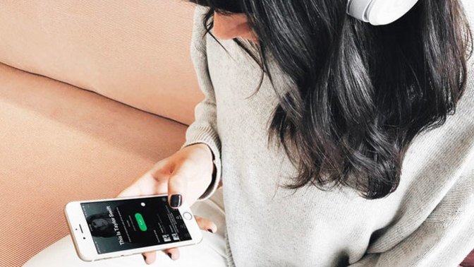 Spotify'da en sevdiğin çalma listesini benimle paylaşır mısın?