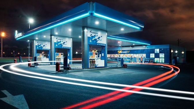 Brent petrol 103 dolar seviyelerine ulaştı. Akaryakıta zam gelir mi?