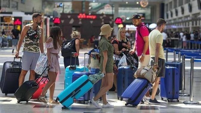 Rusya-Ukrayna savaşı 2022 tatil sezonunu ve Türk turizmini nasıl etkiler?