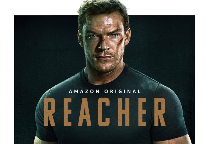 REACHER dizisine başladım izleyen var mı?