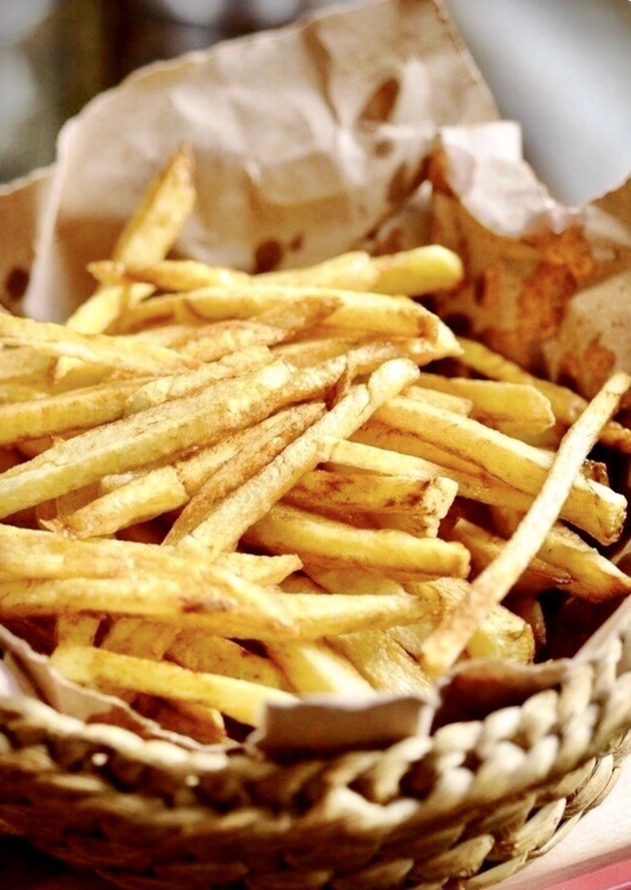 Patates kızartması mı,küt böreği mi?