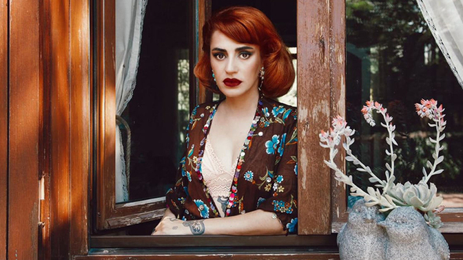 Ceylan Ertem “Her kadının içinde kadınları arzulayan yan var. Bir kadınla aşk yaşamak istiyorum” dedi. Sizce de öyle mi?