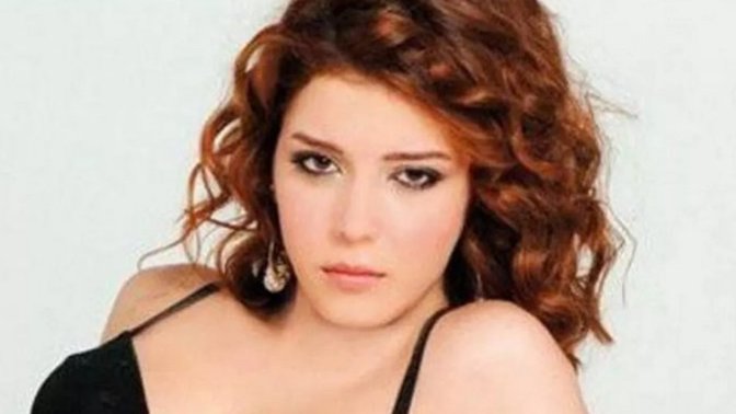 Senem Kuyucuoğlu, Seren Serengil'e: "Kadın olmaktan memnunum" dedi! Sizce kadın olmak mı yoksa erkek olmak mı daha avantajlı?
