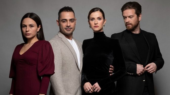 Yakında Tv8’de başlayacak olan "Annenin Sırrıdır Çocuk" dizisinden ilk fotoğraf geldi 📸Siz diziyi izlemeyi düşünüyor musunuz?
