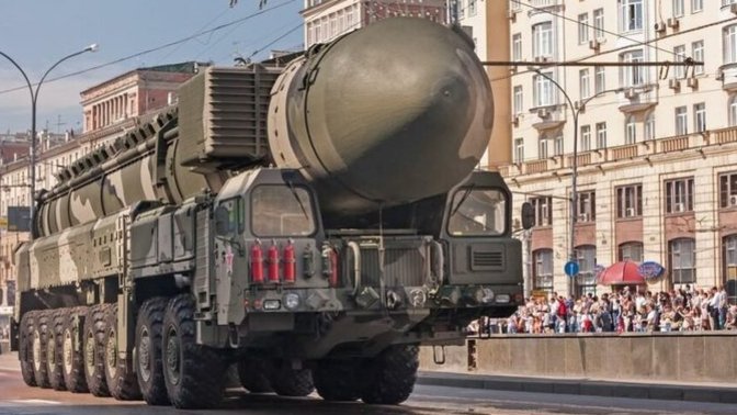 Ukrayna'da zor durumda kalan bir Putin, nükleer silahlarını kullanabilir mi?