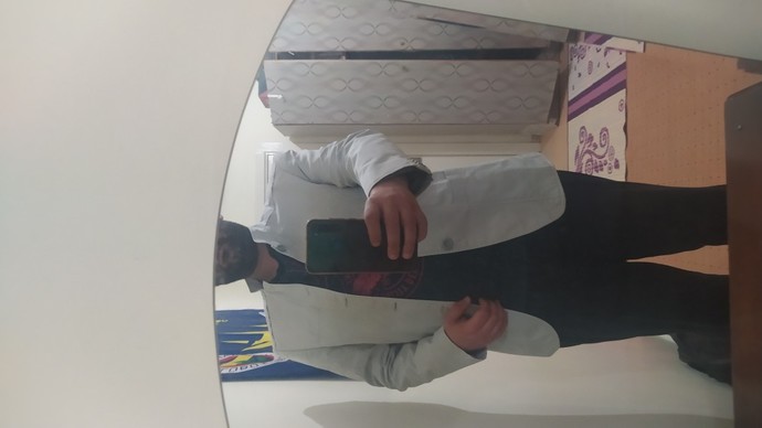 Bu ceket kötü mü duruyor?