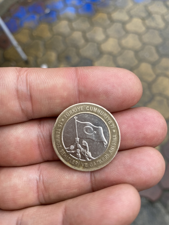 15 Temmuz şehitler anısına yapılan 1₺ nasıl satarız?
