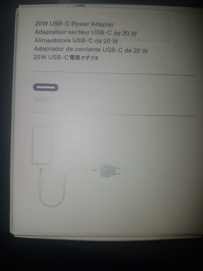 Merhabalar bir siteden Apple şarj aleti aldım 240 TL idi Apple Appleın resmi sitesi sandım ama orijinal mi sizce?