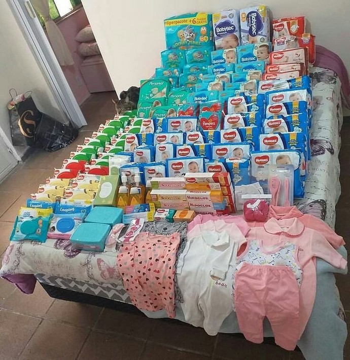 Yeni doğacak bebeğin bebek bezlerini şimdiden almak mantıklı olur mu?