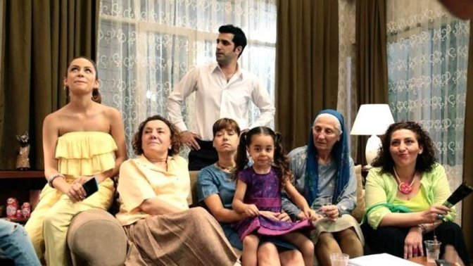 Evleneceğiniz insanın ailesiyle anlaşmanız önemli mi?