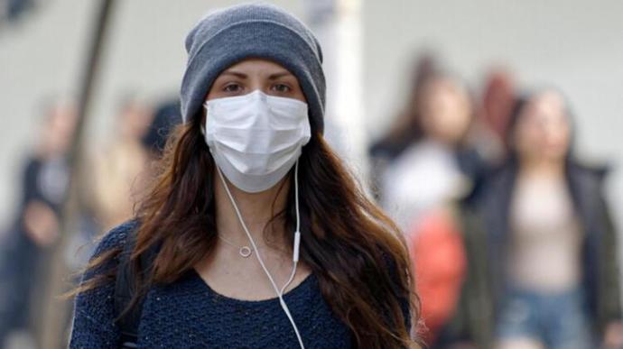 Maske kalktığına göre makyaj yapmaya başlayacak mıyız?
