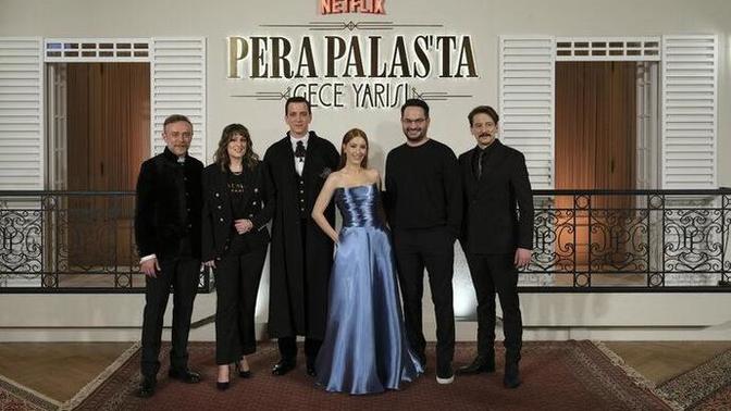 Pera Palas'ta Gece Yarısı dizisini uzun zamandır bekliyordum. Kimler izliyor?
