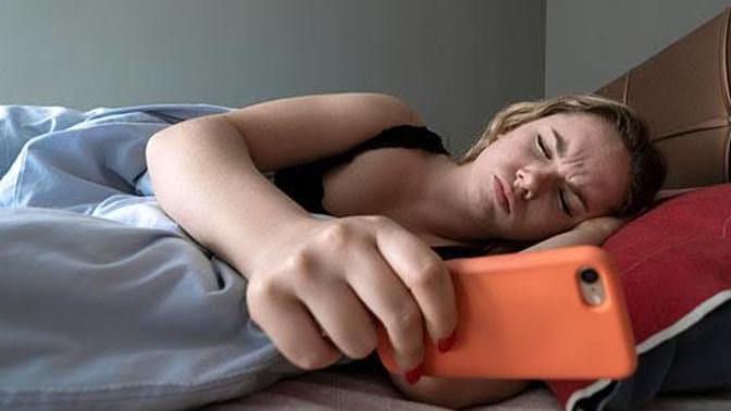 Tatil günü sizi zorla uyandıranlar var mı?