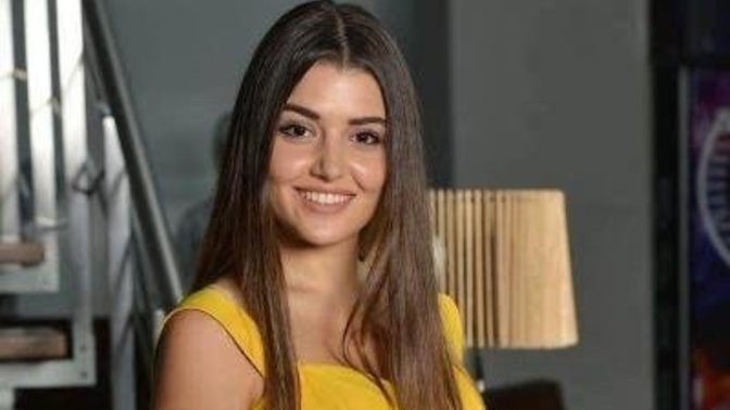 Kızlar, Hande Erçelin eski hali ortalama mı çok mu güzel?