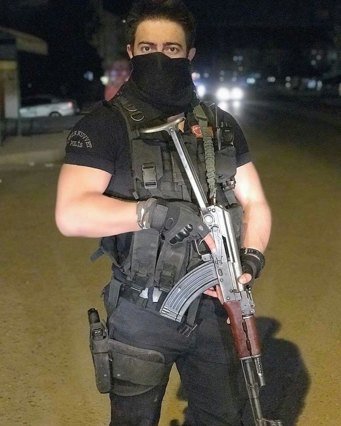Sizce Polis Memurluğu Nasıl Bir Meslek?