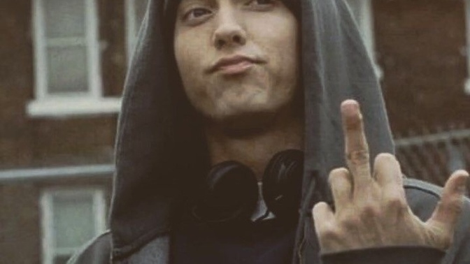 Eminem’i mi daha çok seviyorsunuz yoksa NF’i mi?