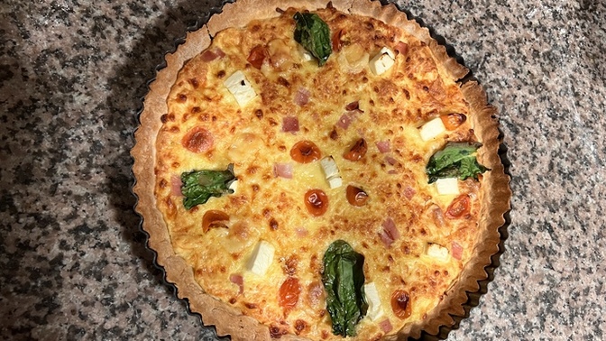 Selamlar bugün canım Quiche çekti ve gereken yapıldı… Sizce nasıl olmuş?