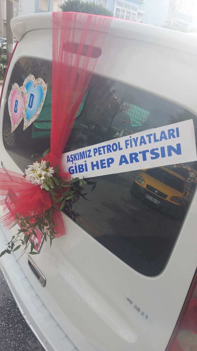 Gelin arabanızda ne yazsin istersiniz?