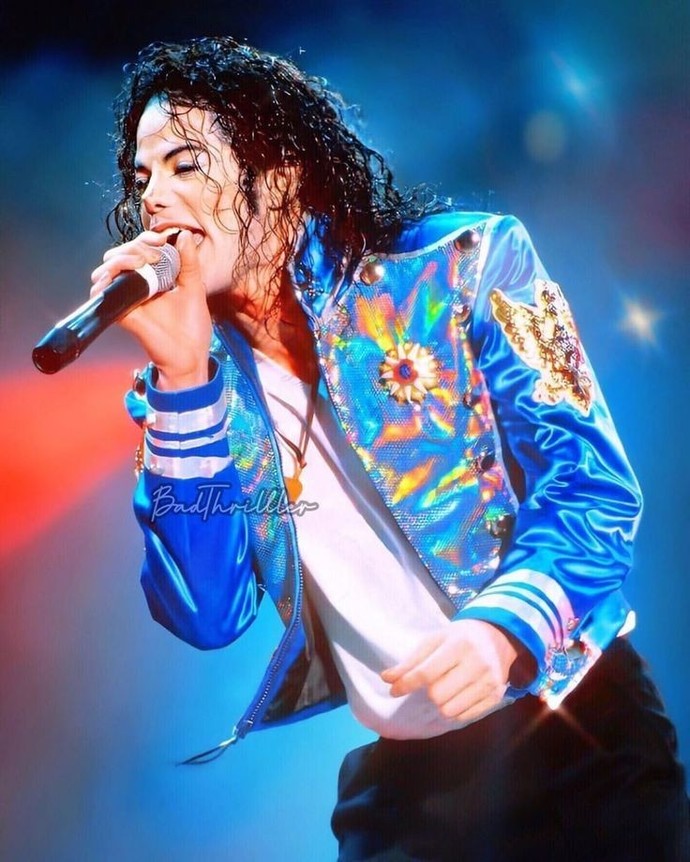 Bugün günlerden Michael Jackson olsun mu?