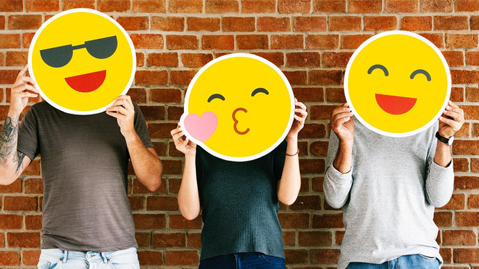 Pazartesi gününüzü hangi emoji anlatır?