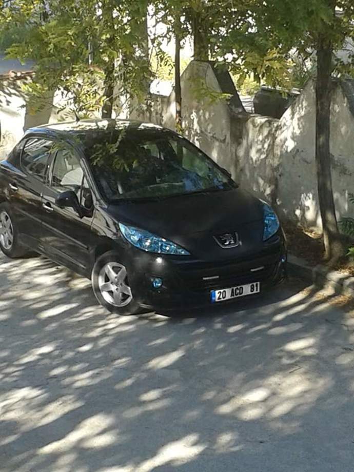 Karbon kaput kaplama ve mavi far filmi uygulamam nasıl olmuş dostlar?