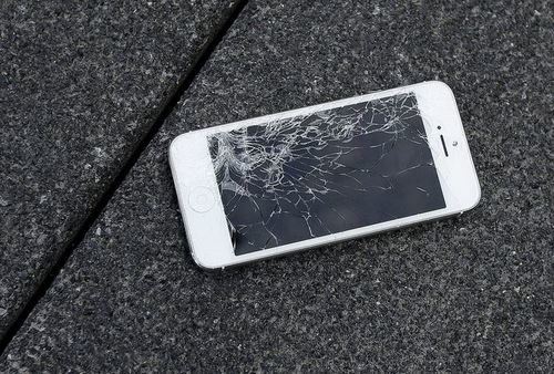 Telefonunuzu en çok nereye düşürdünüz?