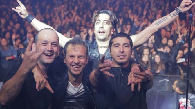 Türk rock müzik gruplarında hangisi favorin?