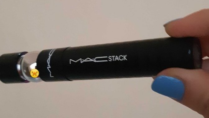 MAC rimele 379 lira verdiğim için sevgilimle büyük bir kavga ettik. Kim haklı?