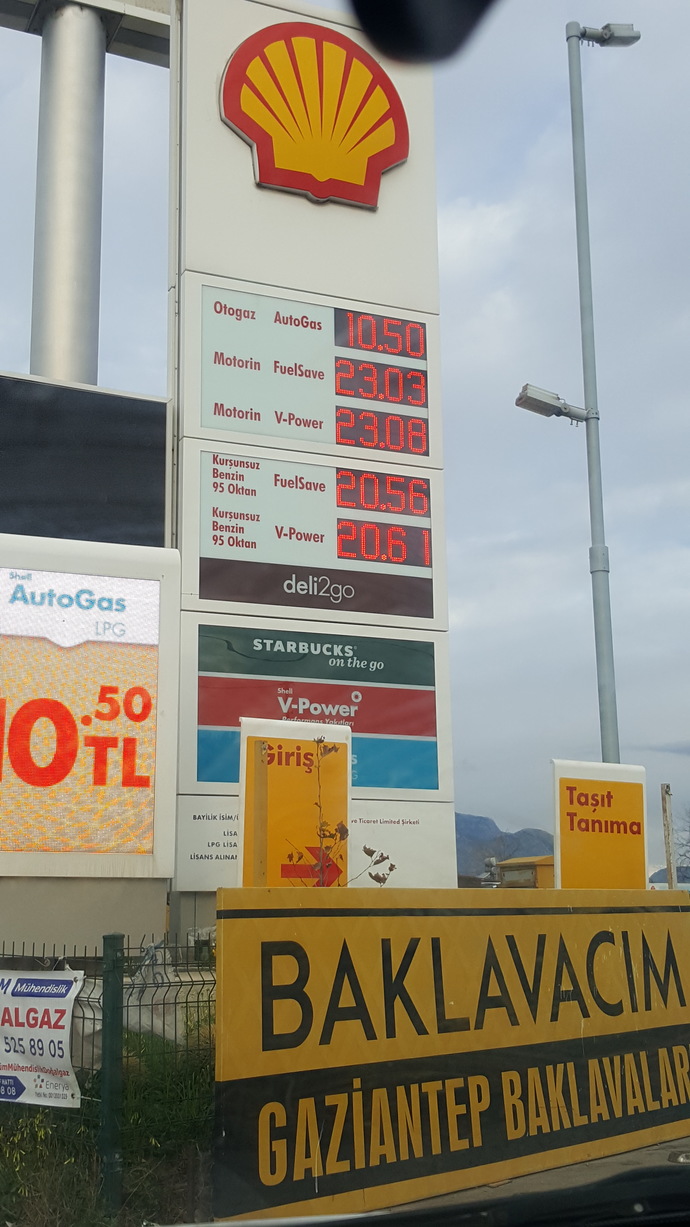 Benzine 1,07 TL, motorine 1,59 TL zam! Akaryakıt zamlarını takip edebiliyor musun?