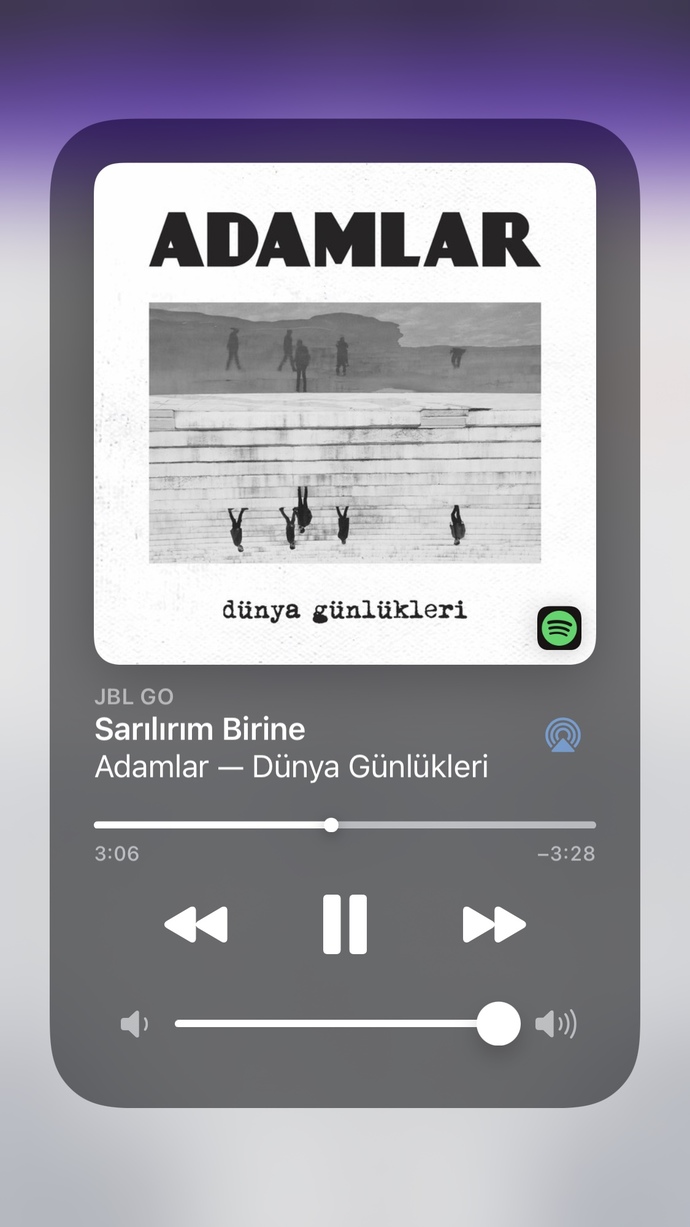 Şu an dinlediğin müzik hangisi?
