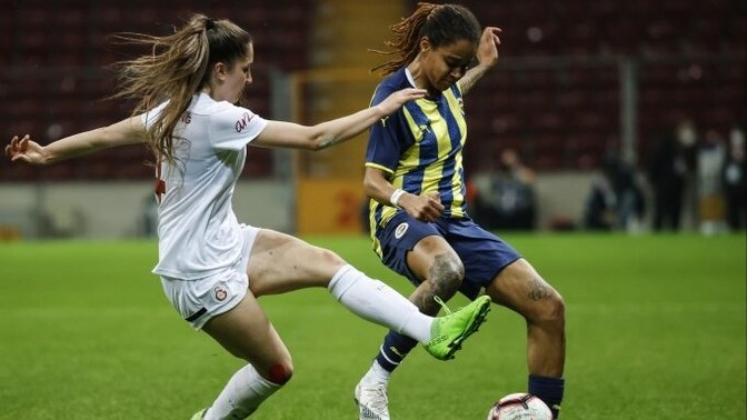 Kadınlar Süper Ligi'ni izliyor musunuz?
