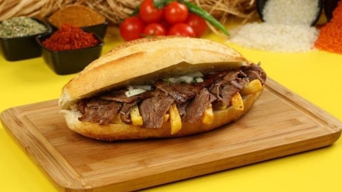 Dönere ketçap ile mayonez sıkıp patates koydurmak dönere ihanet midir?