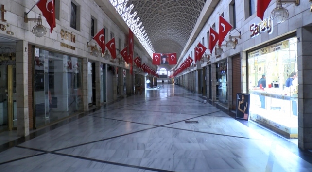 Bursa'da gezilecek yerler önerir misiniz?