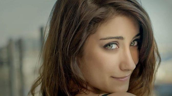Hazal Kaya'ın oyunculuğunu beğeniyor musunuz?