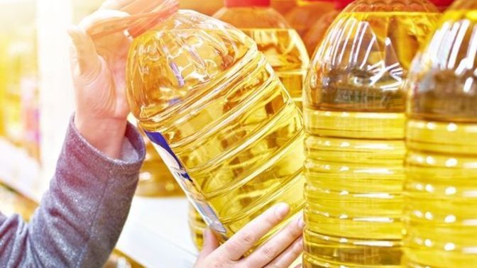 Ayçiçek yağına yapılan fahiş fiyat artışı, neden vatandaşların suçuymuş gibi yansıtılıyor?