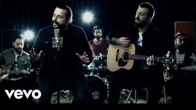 Tekrar tekrar dinlediğiniz bir şarkınız oldu mu?
