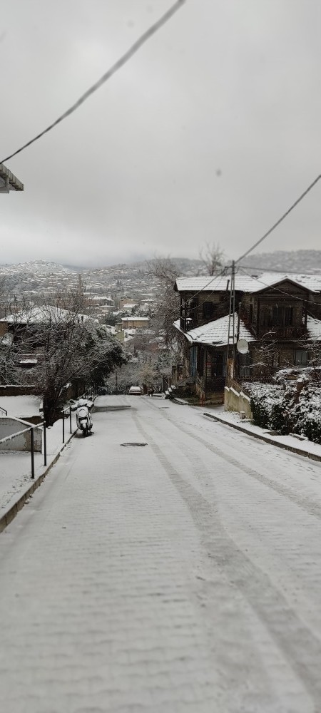 Sizde de kar yağışı başladı mı, fotoğraflar gelsin mi?