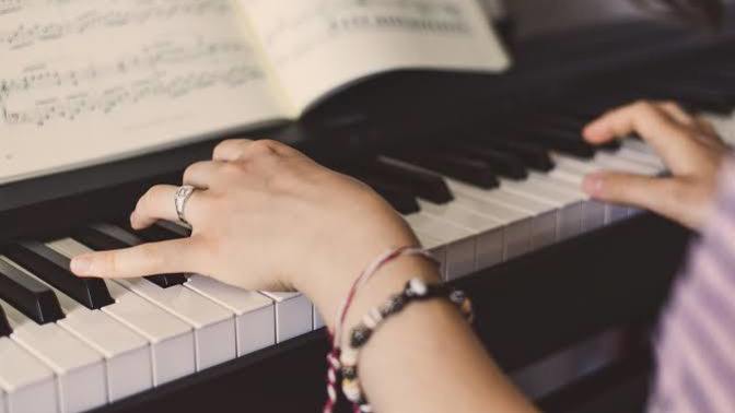 Çalmak istediğiniz ya da çalabildiğiniz bir müzik aleti var mı?